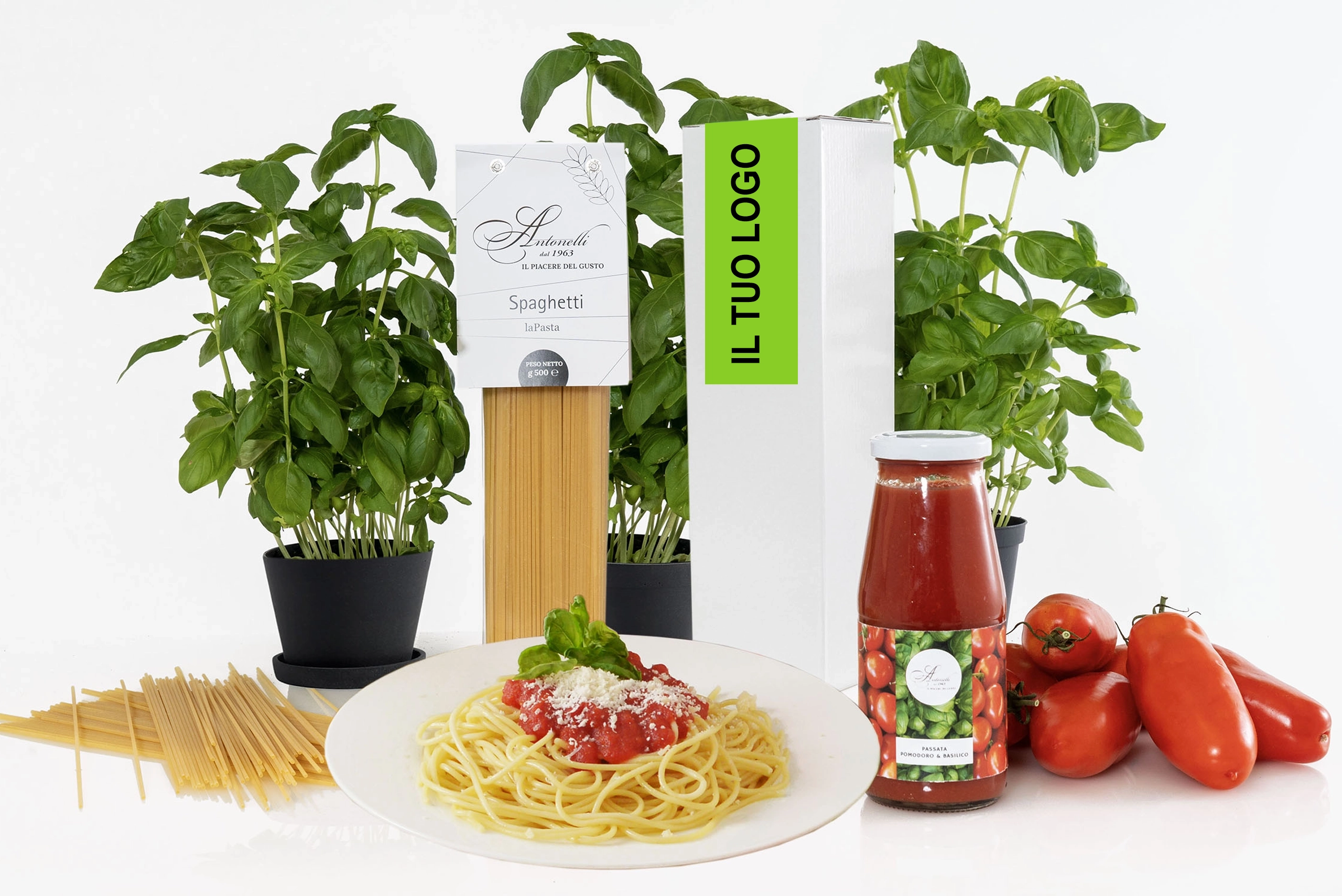 Idea regalo aziendale Natale gourmet con confezione personalizzata e packaging premium