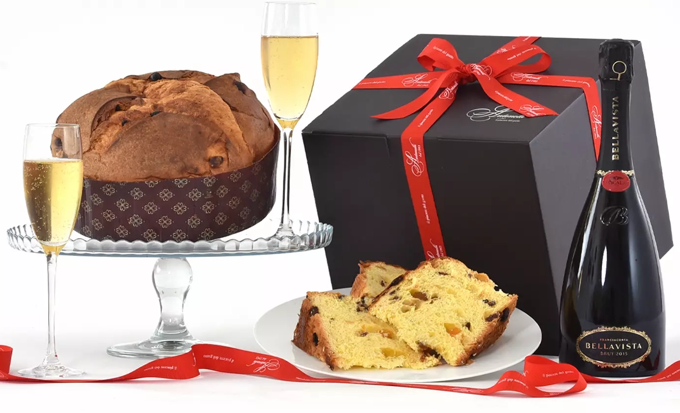 Cesti aziendali natalizi 3 Cesto aziendale natalizio premium con panettone artigianale e spumante per clienti